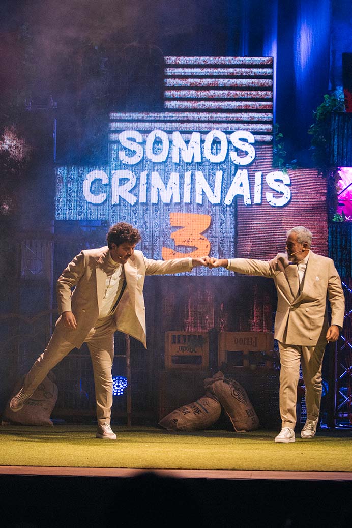 Xosé A. Touriñán e Carlos Blanco ao inicio do espectáculo